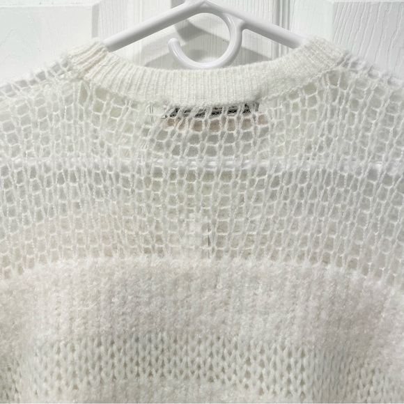 Urban Outfitters Kimchi Blue Kingston Pullover Sweater - Picture 4 of 15